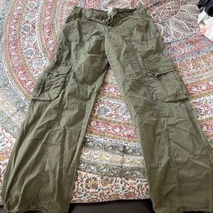 Garage Green Cargo Pants Size 3